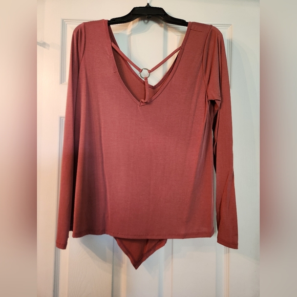 RED by BKE women's top long sleeve SIZE SMALL - Picture 2 of 2